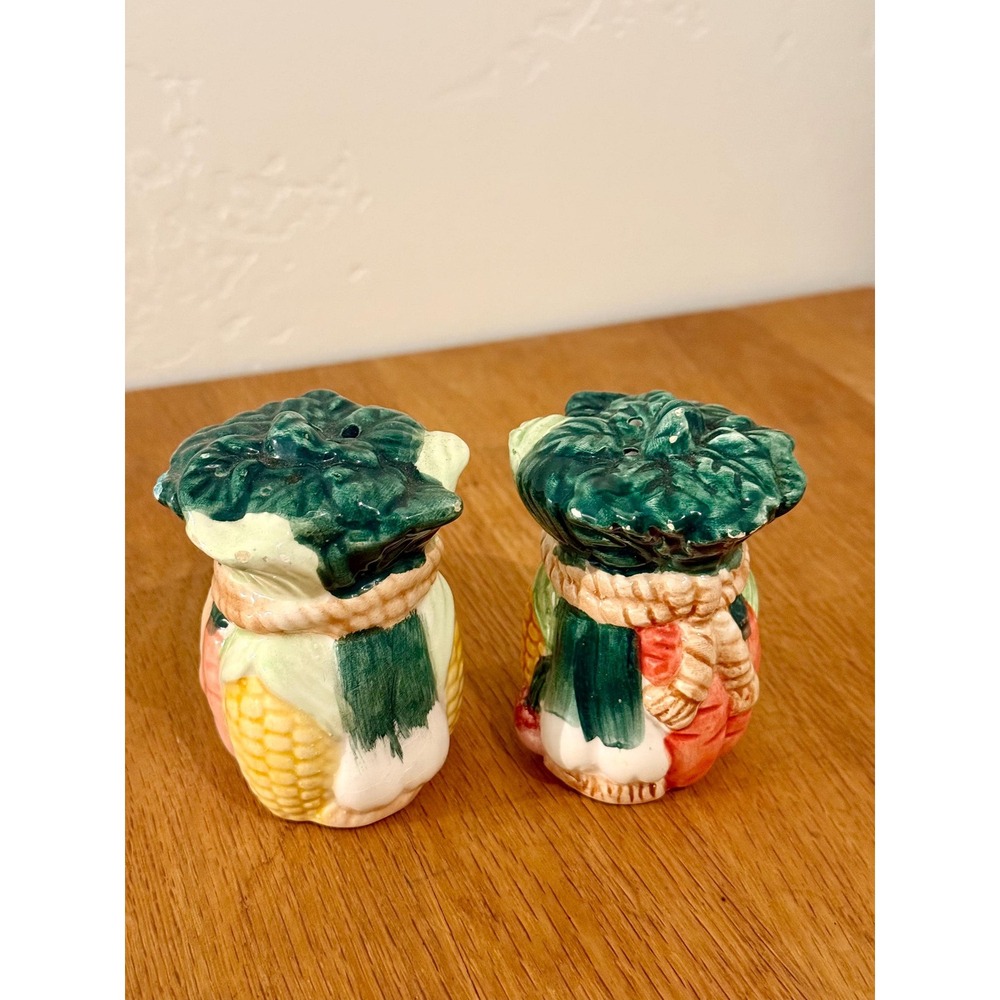 Vintage Ceramic Vegetable Salt & Pepper Shakers | Cottagecore Farmhouse Set